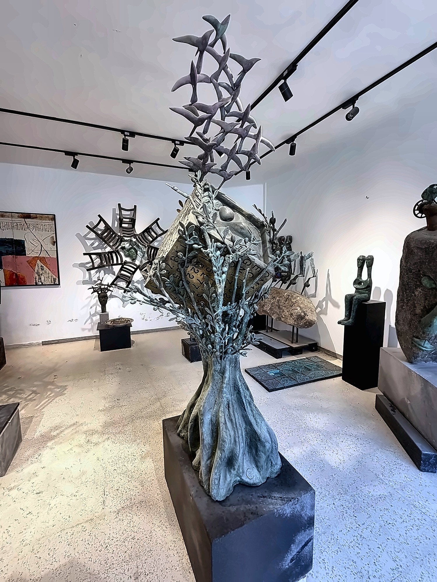 La sala permanente de Hazem Al-Zubi.